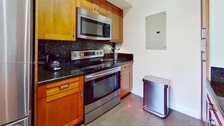 11631 SW 2nd St Unit 304, Pembroke Pines, FL 33025