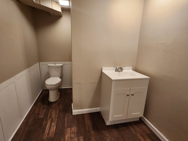 2119 Us-421, Bristol, TN 37620 - photo 6