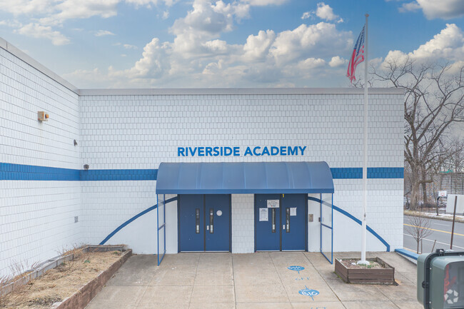 Study at the Welcome to the Riverside Academy at 560 Ella T Grasso , New Haven, CT.