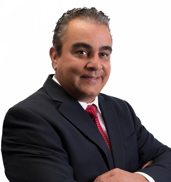 Freddie Santiago | Real Estate Agent in Championsgate, FL - Homes.com