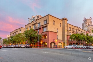 1471 8th Ave, San Diego, CA 92101