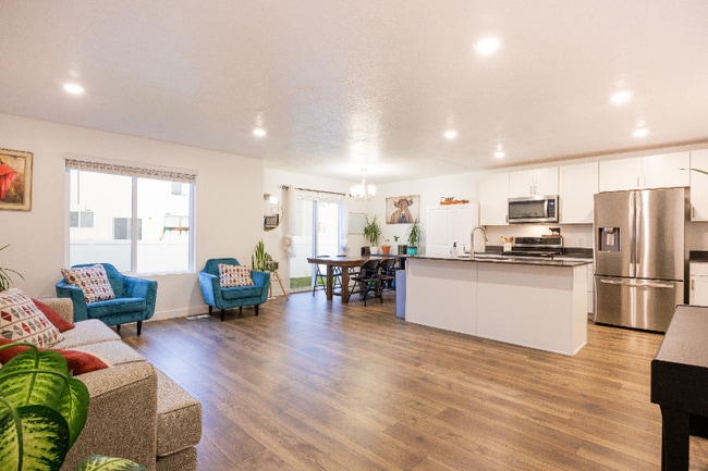 1859 S 410 W, Payson, UT 84651 - photo 2