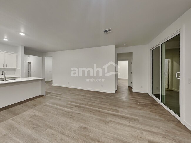 3126 N Vigo Ave, Star, ID 83669 - photo 5