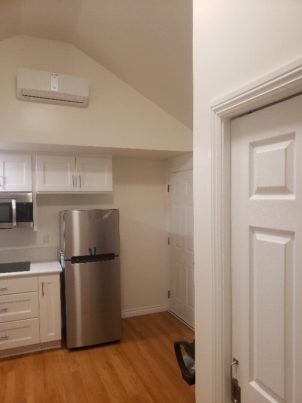 2956 4th Ave, Los Angeles, CA 90018 - photo 4