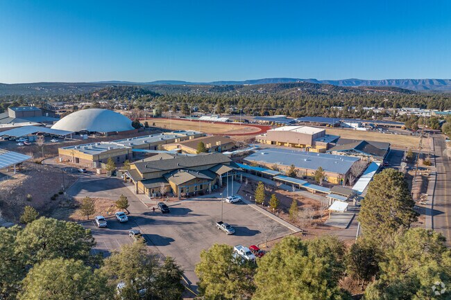 Payson High School offers online learning and flexible hybrid scheduling options through the Payson Center for Success.