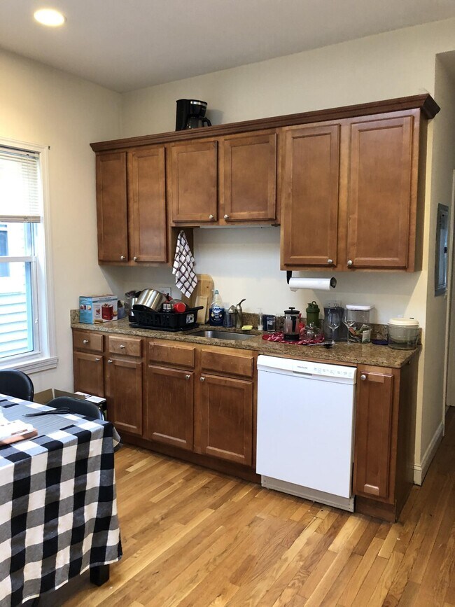 143 Hillside St, Roxbury Crossing, MA 02120 - photo 2