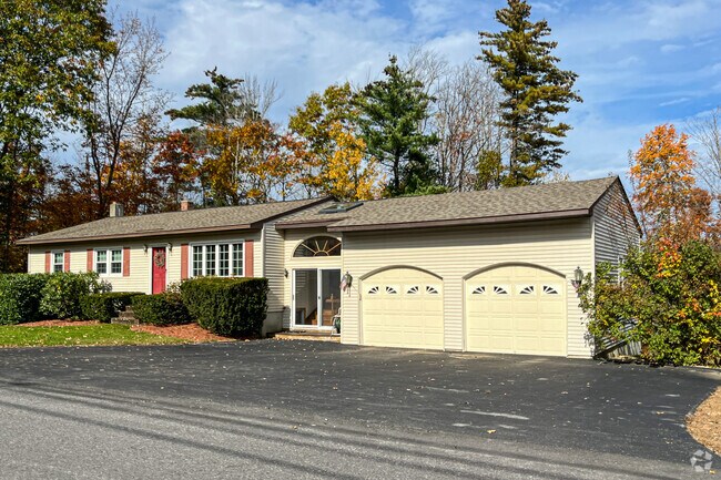 New Boston features ramblers with spacious layouts and classic charm.