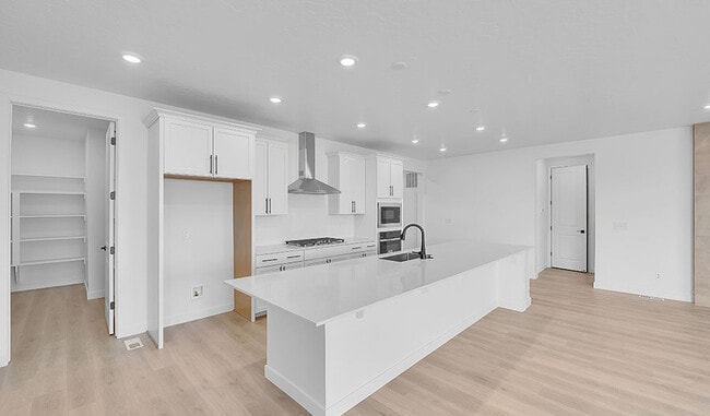 645 S Eyring Place, Grantsville, UT 84029 - photo 5