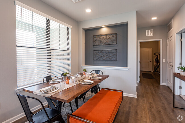 2BR, 2BA - 1396 SF