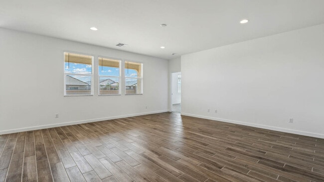 2769 Shanley Ave unit 36202127, Apache Junction, AZ 85120 - photo 6