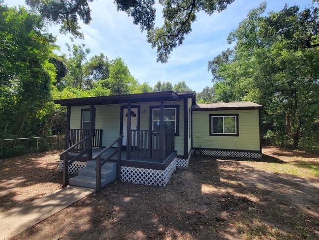 5005 Lynell St, Pensacola, FL 32503 - photo 2