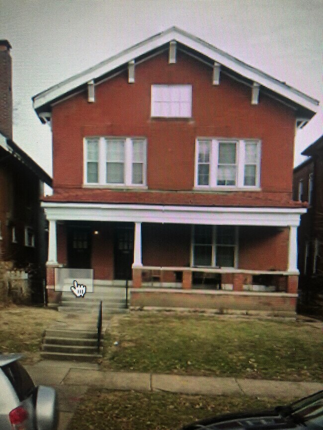 6123 Waterman Blvd unit First Floor, Saint Louis, MO 63112 - photo 2