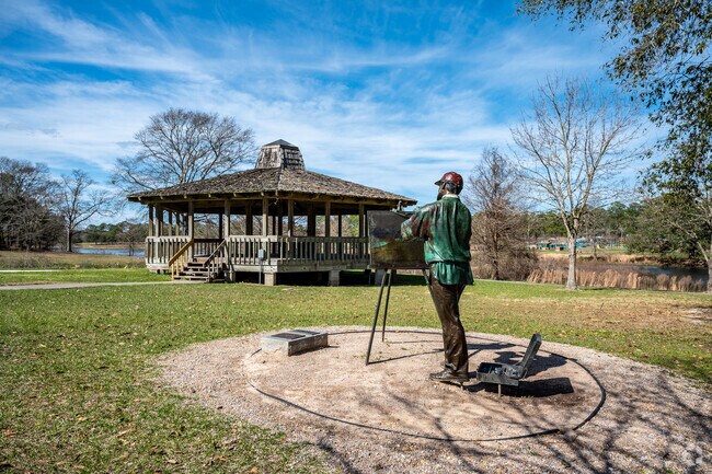 Sculpture and gazebo at Langan Park in Parkhill of Mobile, AL add value to the culture.