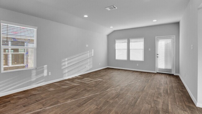 488 Globe Mallow Cir, Kyle, TX 78640 - photo 6