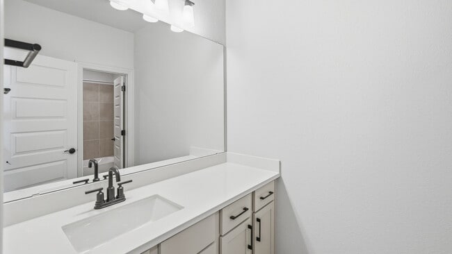 933 Sunny Ridge Dr, Leander, TX 78641 - photo 4