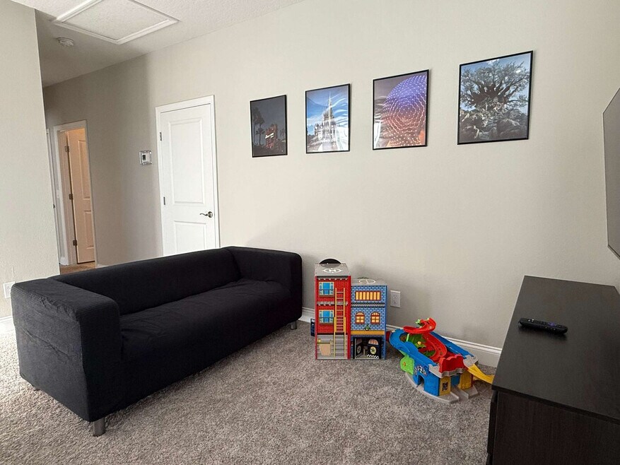 224 Captiva Dr unit ID1256089P, Davenport, FL 33896 - photo 1