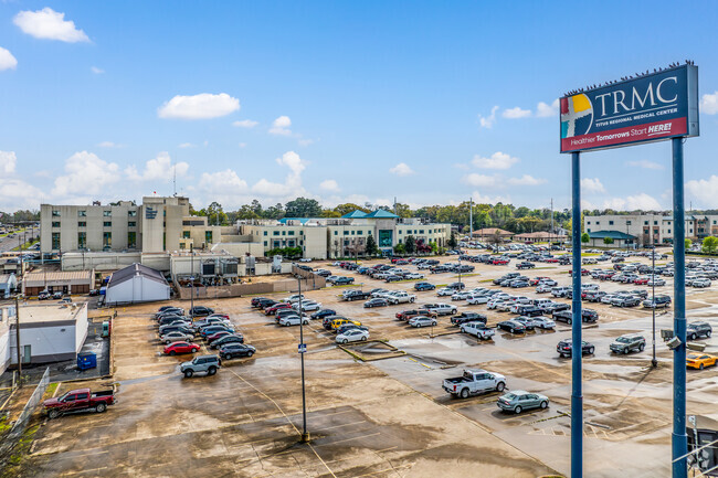 Titus Regional Medical Center in Mount Pleasant offers critical care services, easily accessible right off I-30.