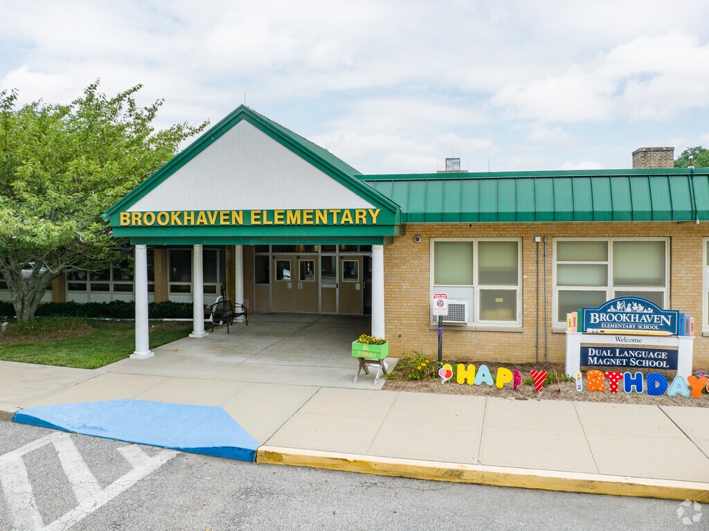Embrace learning at Brookhaven Elementary School in Brookhaven, NY.
