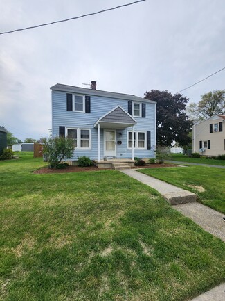 421 W Oak St, Palmyra, PA 17078