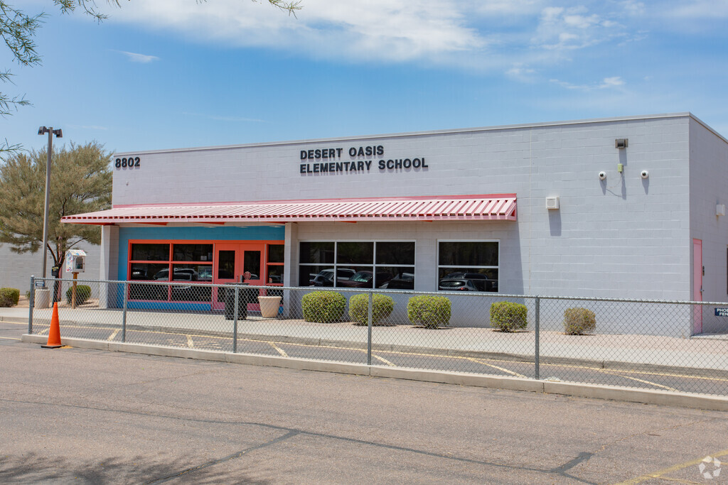 Desert Oasis Elementary School offers a safe and secure campus for students to learn and play.