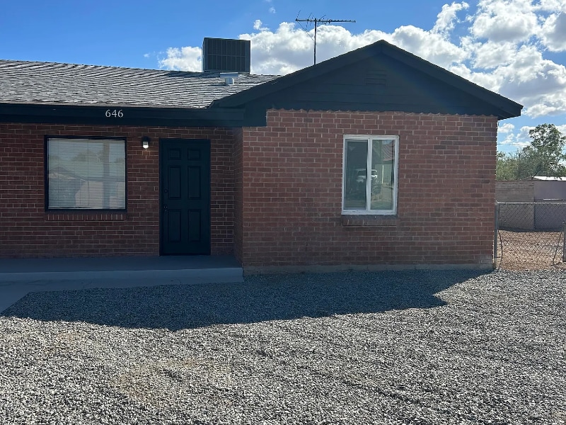 646 N Desert Ave unit 1, Tucson, AZ 85711 - photo 1