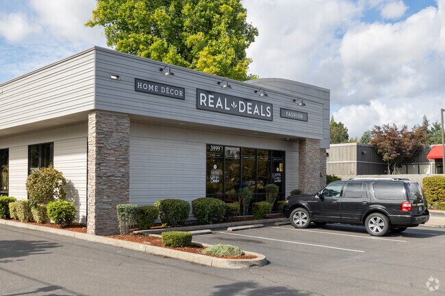 Shop for fashion and home décor at Real Deals on Commercial St SE in Morningside.