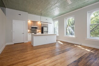 2 E Broad St, Richmond, VA 23219