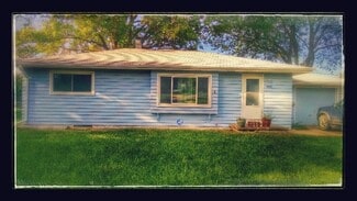7602 Parker St, Omaha, NE 68114