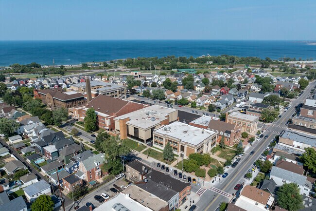 Nathan Hale Elementary School is located conveniently in a residential area.