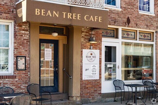 Historic brick buildings host charming cafes in walkable Waterloo, IL.