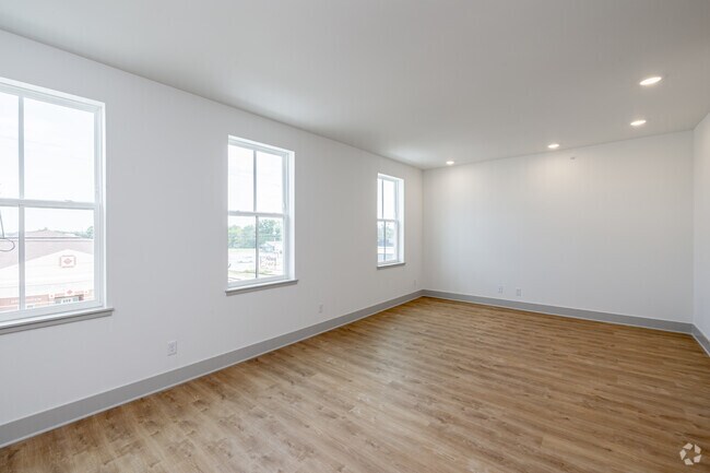 Ritter and Spool, Rogers, AR 72756 - photo 6