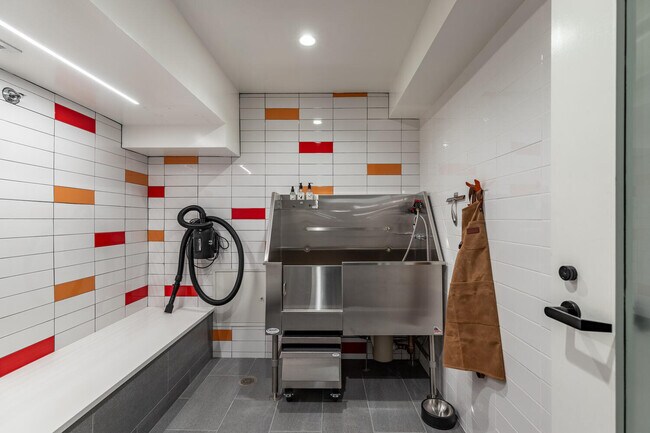 25 Exeter St unit 12T, Boston, MA 02116 - photo 4