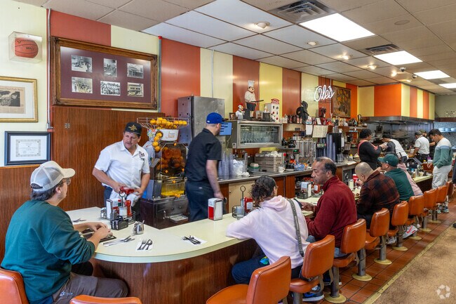 Jingletown residents often go the nearby Alameda for restaurants, such as Ole's Waffles Shop.