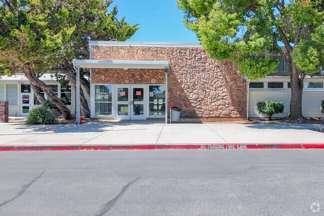 At Vista High, Students prepared to thrive in college in Escalon.