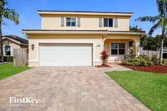 3087 SE 6th St, Homestead, FL 33033