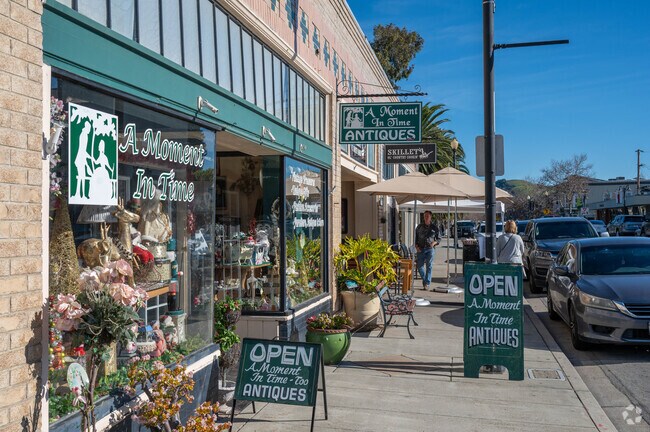 Niles downtown area is home to lots of great stores and restaurants.