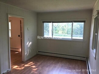 14 Coldbrook Rd, Hampden, ME 04444