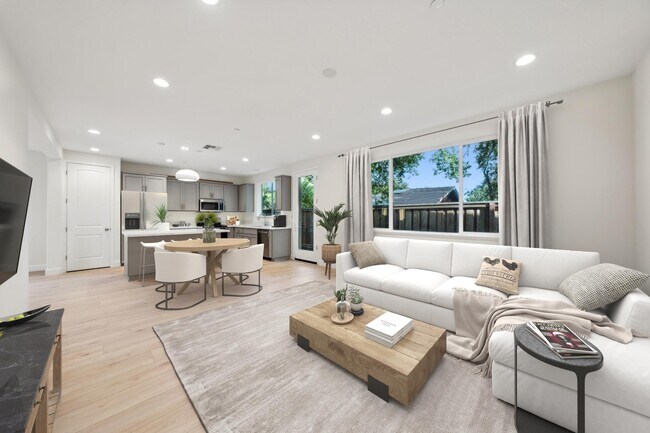 101 Creek View Cir unit 36492542, Fairfield, CA 94533 - photo 3