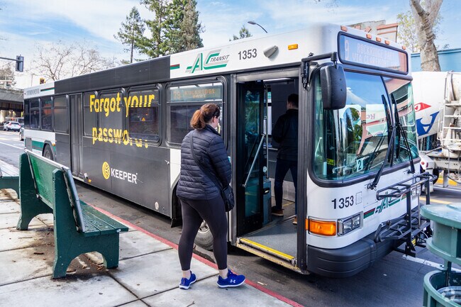 Buses connect Claremont Hills residents to bay area and nearby cities.
