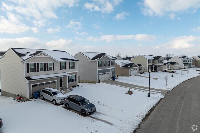 Modern Colonial Style homes can be found in the Heisley Park area of Painesville, ohio.