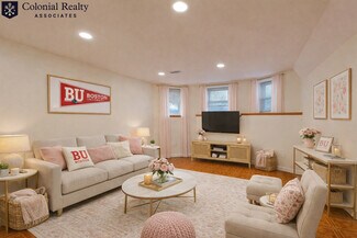 73 Thatcher St Unit 2, Brookline, MA 02446