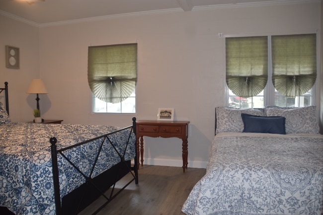 37913 7th Ave, Zephyrhills, FL 33542 - photo 5