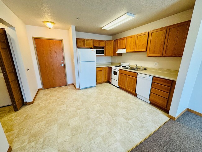 Bison Ridge Estates, Elwood, IN 46036 - photo 3