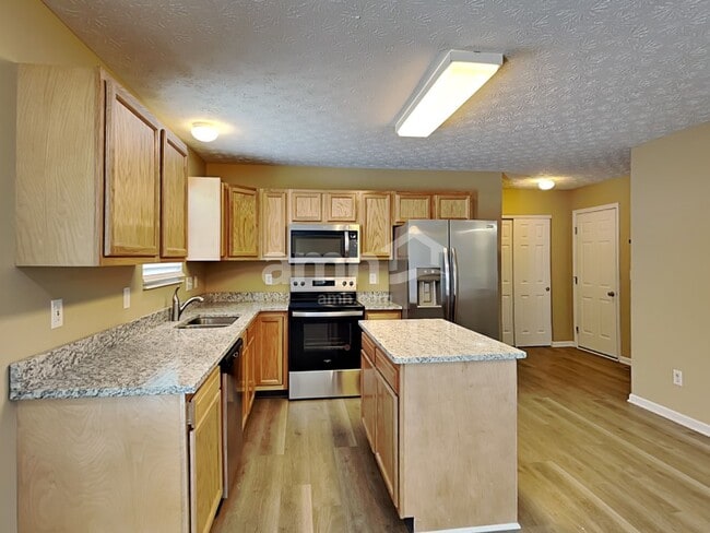 154 Azure View Ct, Maineville, OH 45039 - photo 3