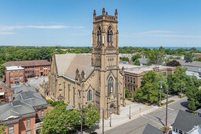 Students can easily walk or bike to Metro Catholic School.