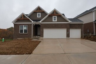 3994 Trailside Dr, Green Township, OH 45248