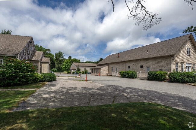 Looking toward the Christ Chapel Thrift Shoppe, The Veritas Academy occupied buildings adjacent.