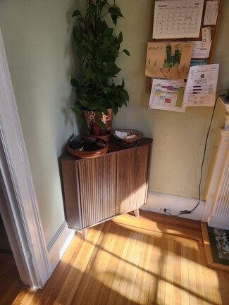 380 Lloyd Ave Unit 1A, Providence, RI 02906