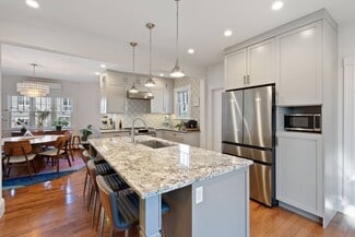 38 Alfred St, Medford, MA 02155