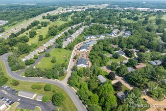 273 Hickory Valley, Kalamazoo, MI 49009